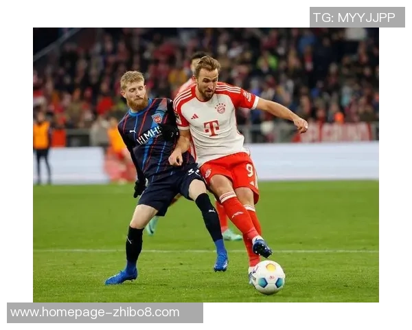 拜仁慕尼黑与里昂近期交锋分析及比赛亮点回顾 拜仁慕尼黑与里昂近期交锋分析及比赛亮点回顾